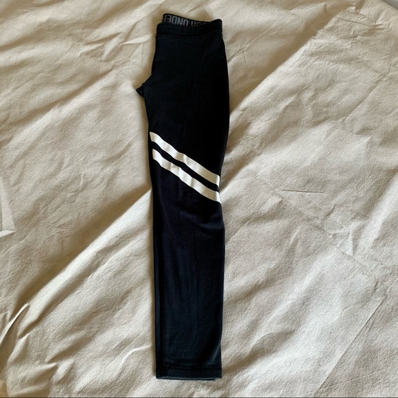 Women's Small UA Favorite Engineered Leggings - Picture 3 of 11